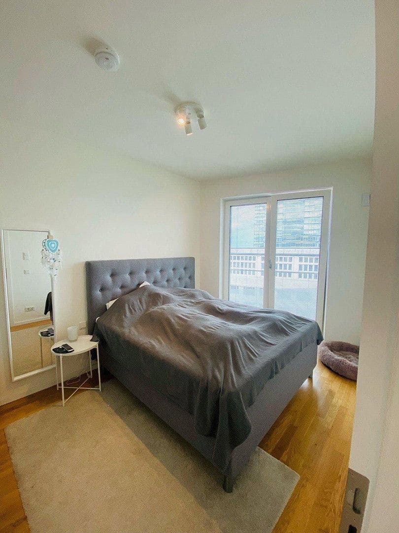 Prenájom bytu 2-izbový 55 m², Hamburg, Hamburg Prenájom bytu 2-izbový 55 m², Hamburg, Hamburg