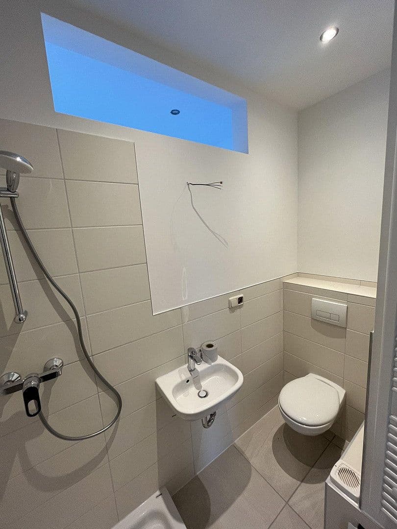 Prenájom bytu 3-izbový 65 m², Kassel, Hesensko Prenájom bytu 3-izbový 65 m², Kassel, Hesensko