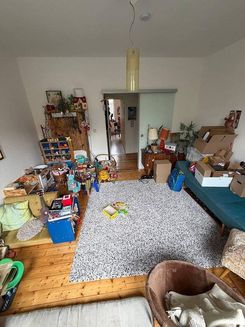 Prenájom bytu 3-izbový 65 m², Kassel, Hesensko Prenájom bytu 3-izbový 65 m², Kassel, Hesensko