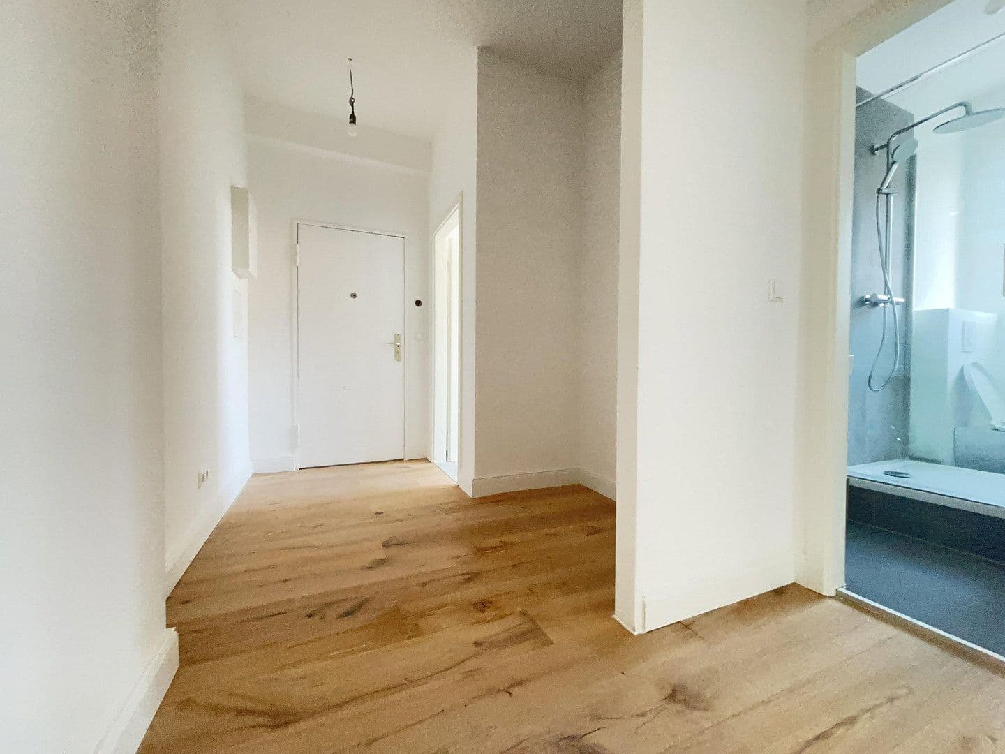 Predaj bytu 2-izbový 50 m², Ringbahnstraße 67, Berlin, Berlín Predaj bytu 2-izbový 50 m², Ringbahnstraße 67, Berlin, Berlín