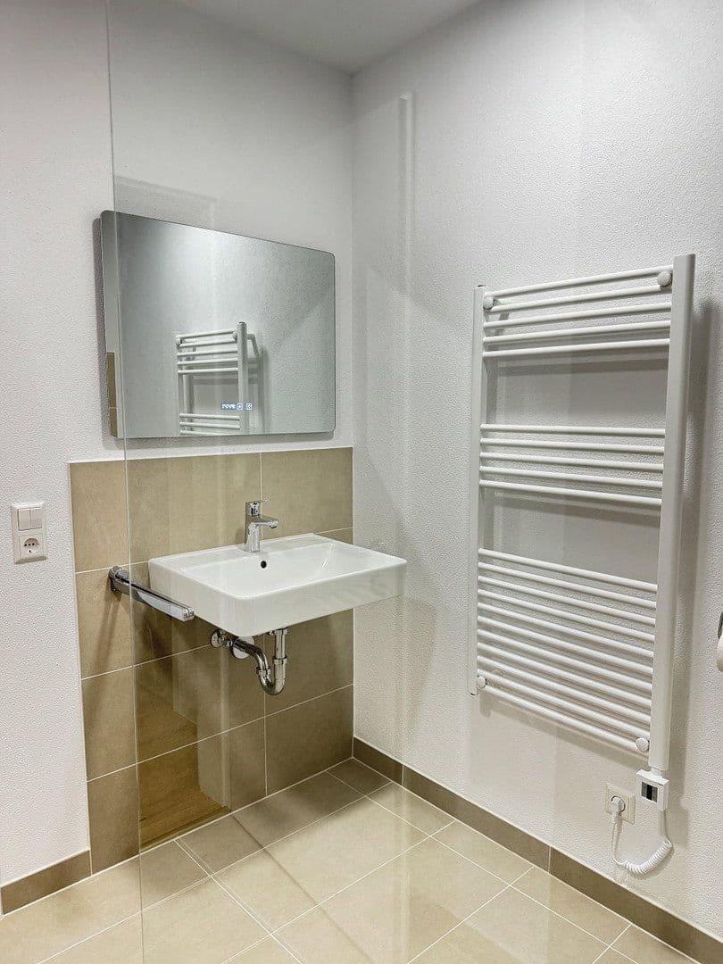 Predaj bytu 2-izbový 50 m², Friedrichshafen, Bádensko-Wurttembersko Predaj bytu 2-izbový 50 m², Friedrichshafen, Bádensko-Wurttembersko
