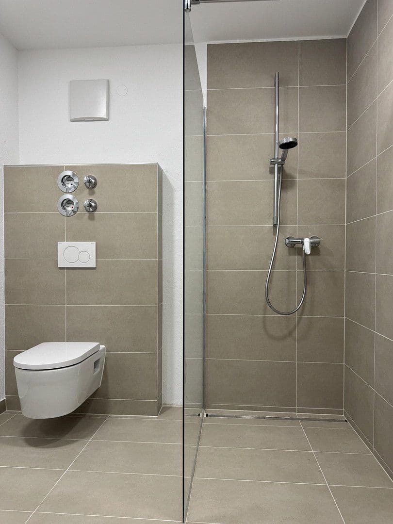 Predaj bytu 2-izbový 50 m², Friedrichshafen, Bádensko-Wurttembersko Predaj bytu 2-izbový 50 m², Friedrichshafen, Bádensko-Wurttembersko