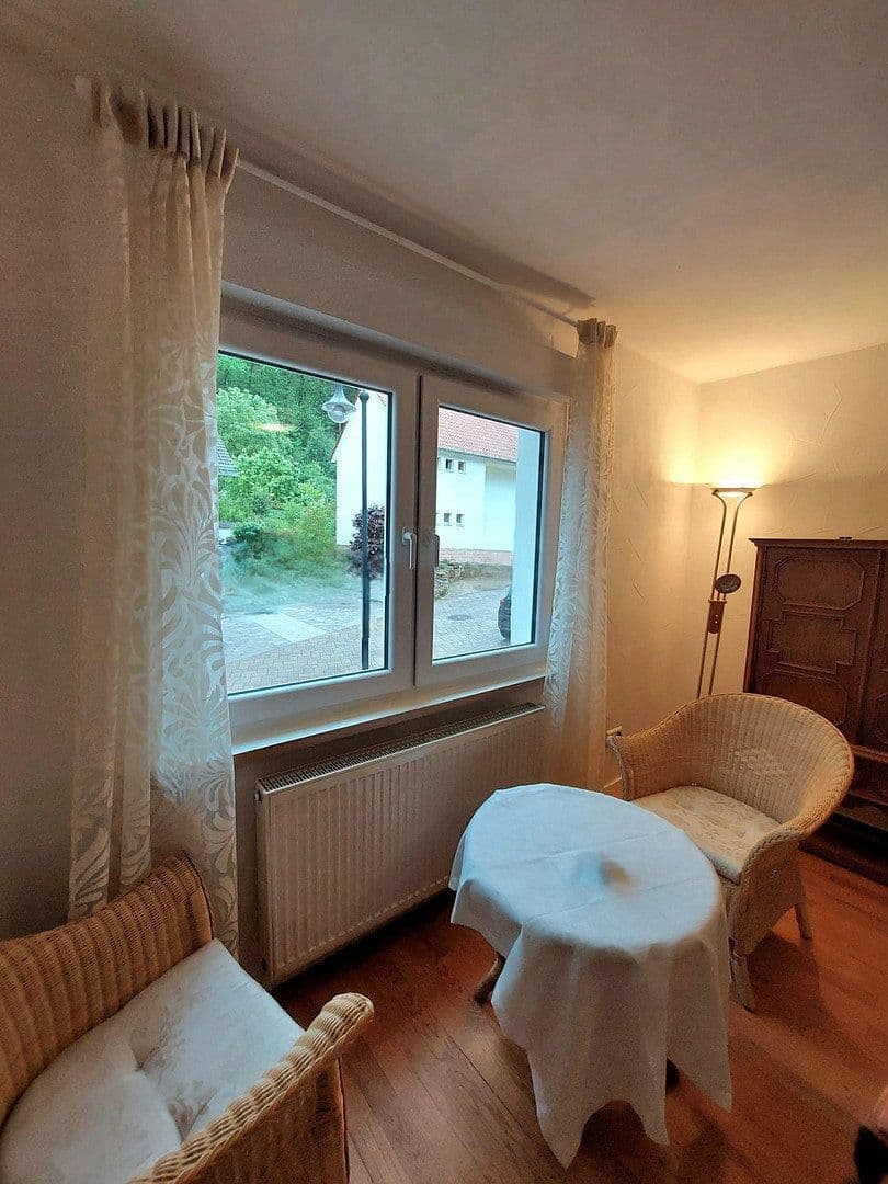 Predaj domu 130 m², pozemek 480 m², Stäffelsbergstraße 8a, Dörrenbach, Porýnie-Falcko Predaj domu 130 m², pozemek 480 m², Stäffelsbergstraße 8a, Dörrenbach, Porýnie-Falcko