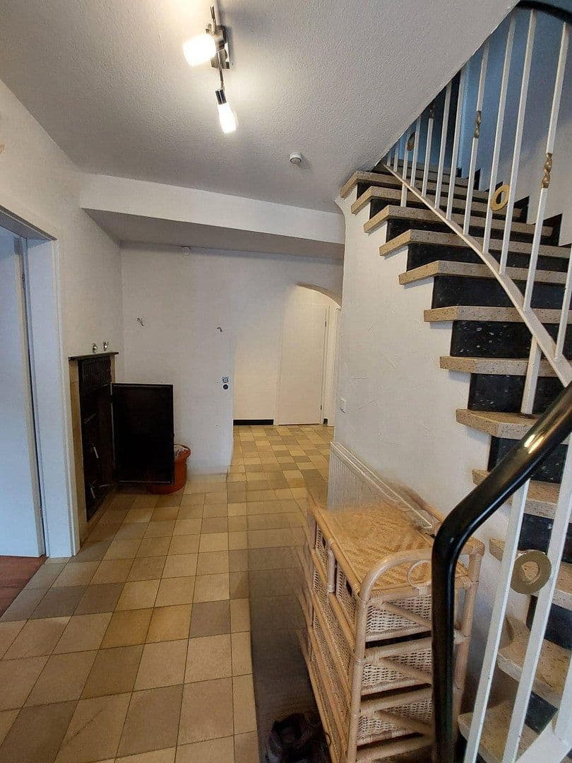 Predaj domu 130 m², pozemek 480 m², Stäffelsbergstraße 8a, Dörrenbach, Porýnie-Falcko Predaj domu 130 m², pozemek 480 m², Stäffelsbergstraße 8a, Dörrenbach, Porýnie-Falcko