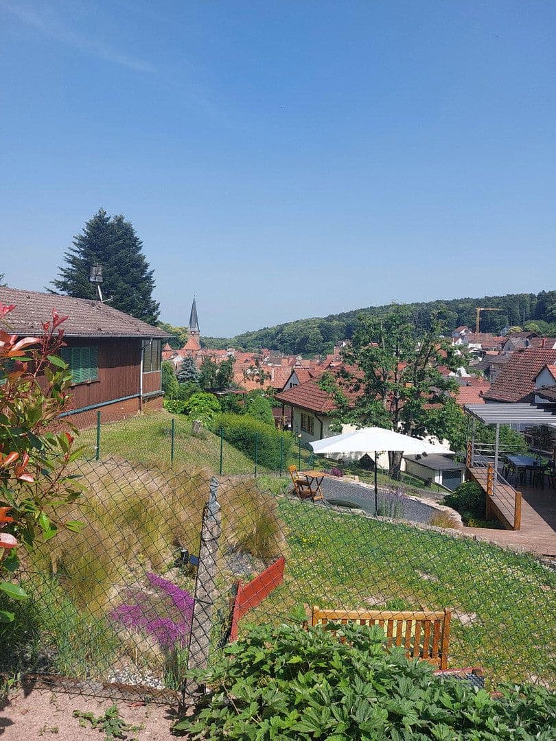 Predaj domu 130 m², pozemek 480 m², Stäffelsbergstraße 8a, Dörrenbach, Porýnie-Falcko Predaj domu 130 m², pozemek 480 m², Stäffelsbergstraße 8a, Dörrenbach, Porýnie-Falcko
