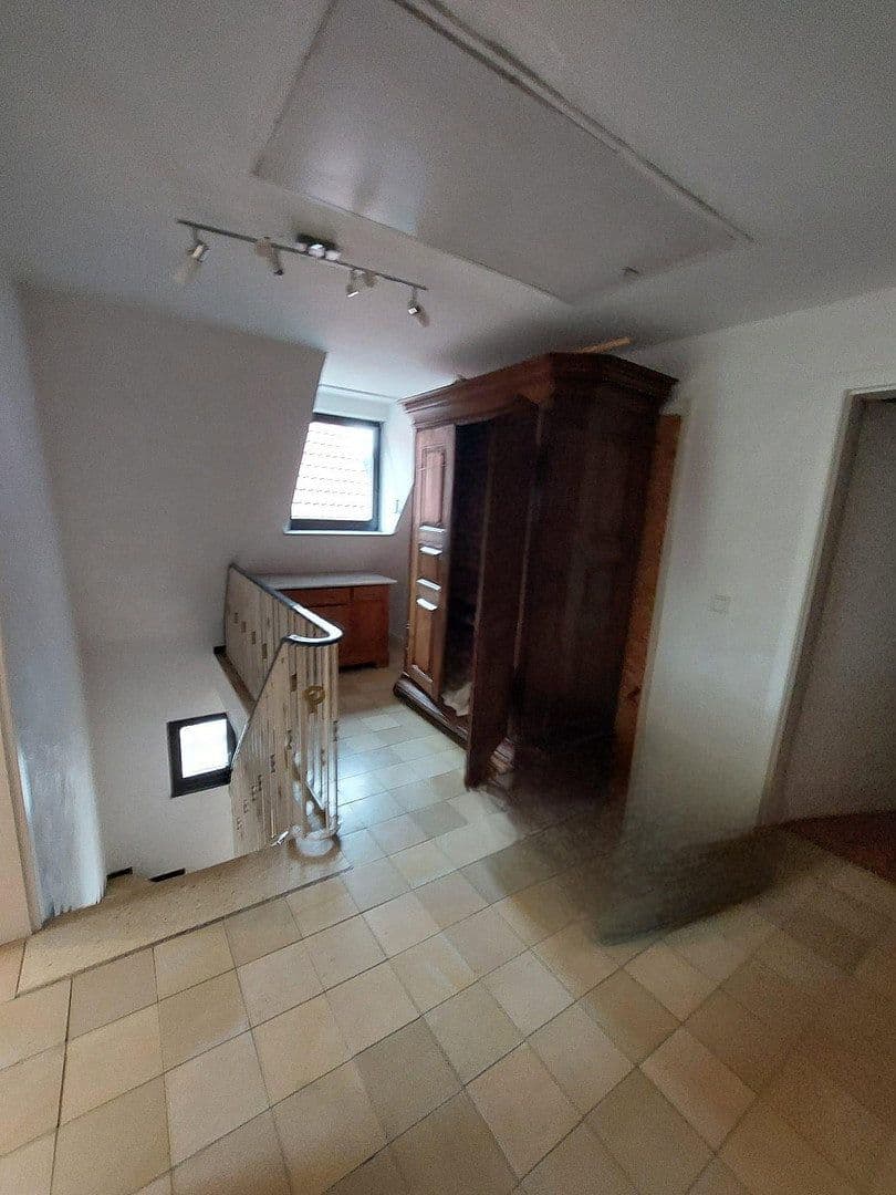 Predaj domu 130 m², pozemek 480 m², Stäffelsbergstraße 8a, Dörrenbach, Porýnie-Falcko Predaj domu 130 m², pozemek 480 m², Stäffelsbergstraße 8a, Dörrenbach, Porýnie-Falcko