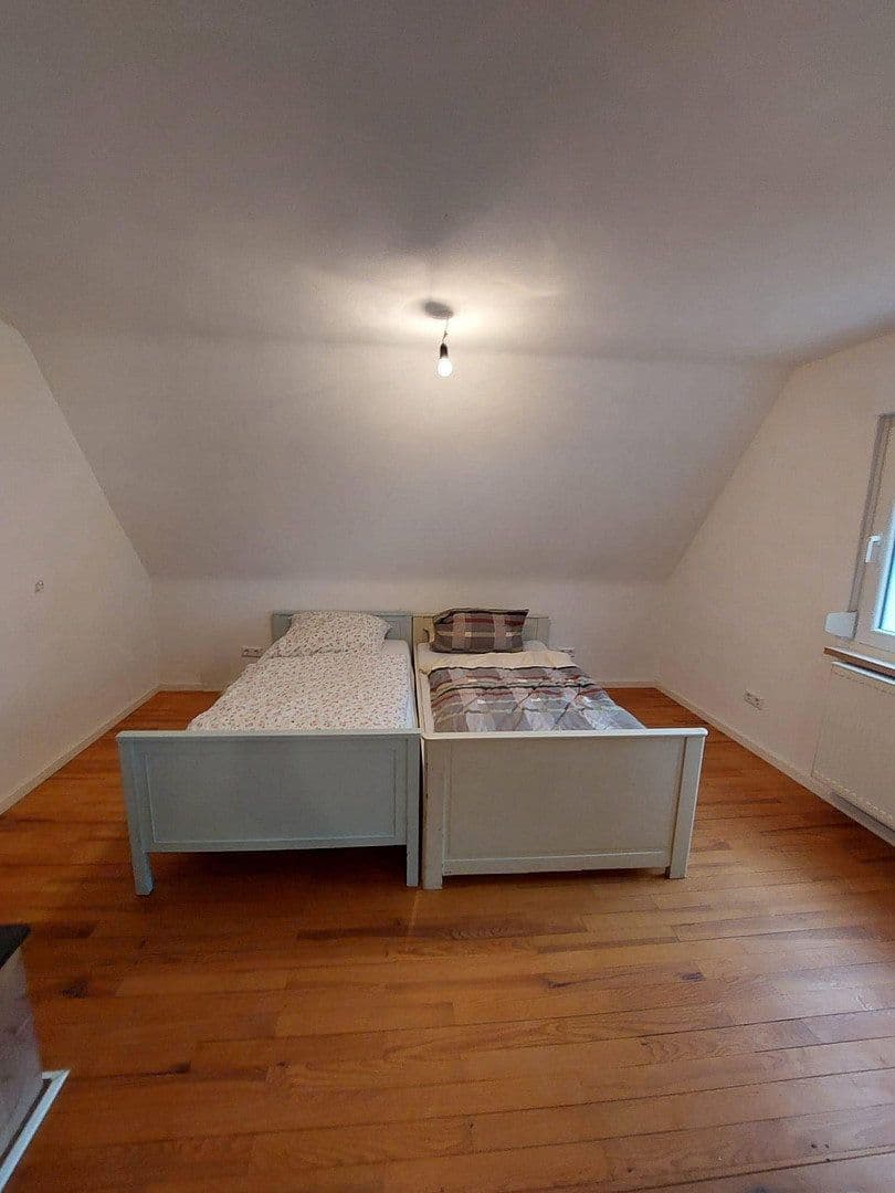 Predaj domu 130 m², pozemek 480 m², Stäffelsbergstraße 8a, Dörrenbach, Porýnie-Falcko Predaj domu 130 m², pozemek 480 m², Stäffelsbergstraße 8a, Dörrenbach, Porýnie-Falcko
