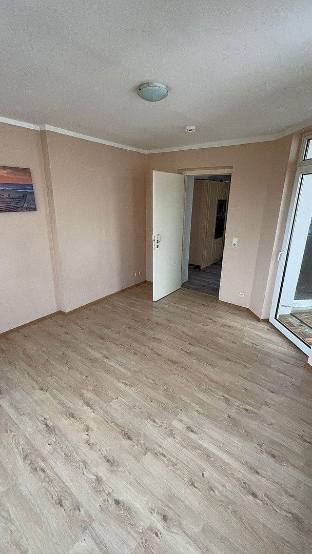 Prenájom bytu 3-izbový 68 m², Fouquéstraße 7, Brandenburg an der Havel, Brandenbursko Prenájom bytu 3-izbový 68 m², Fouquéstraße 7, Brandenburg an der Havel, Brandenbursko