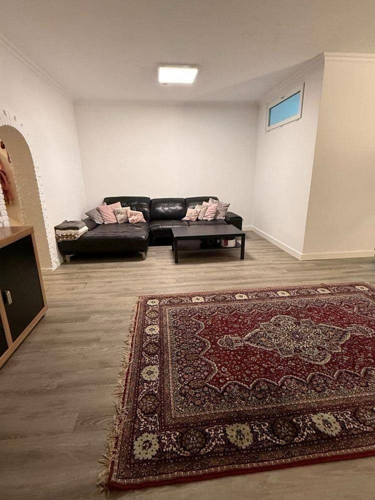 Predaj bytu 3-izbový 110 m², Krefeld, Severné Porýnie - Westfálsko Predaj bytu 3-izbový 110 m², Krefeld, Severné Porýnie - Westfálsko