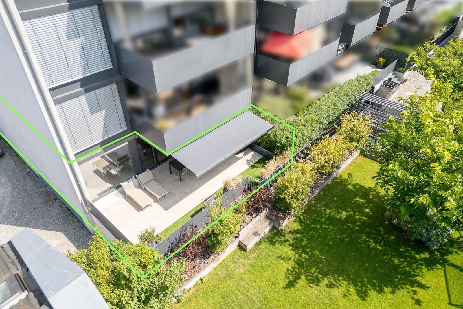 Prenájom bytu 3-izbový 118 m², Lörrach, Bádensko-Wurttembersko Prenájom bytu 3-izbový 118 m², Lörrach, Bádensko-Wurttembersko