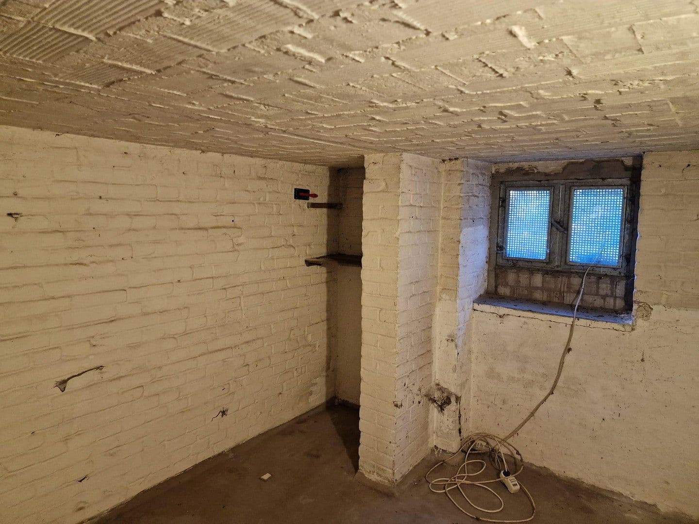 Predaj domu 130 m², pozemek 1.450 m², Fritz-Reuter-Str., Schulzendorf, Brandenbursko Predaj domu 130 m², pozemek 1.450 m², Fritz-Reuter-Str., Schulzendorf, Brandenbursko