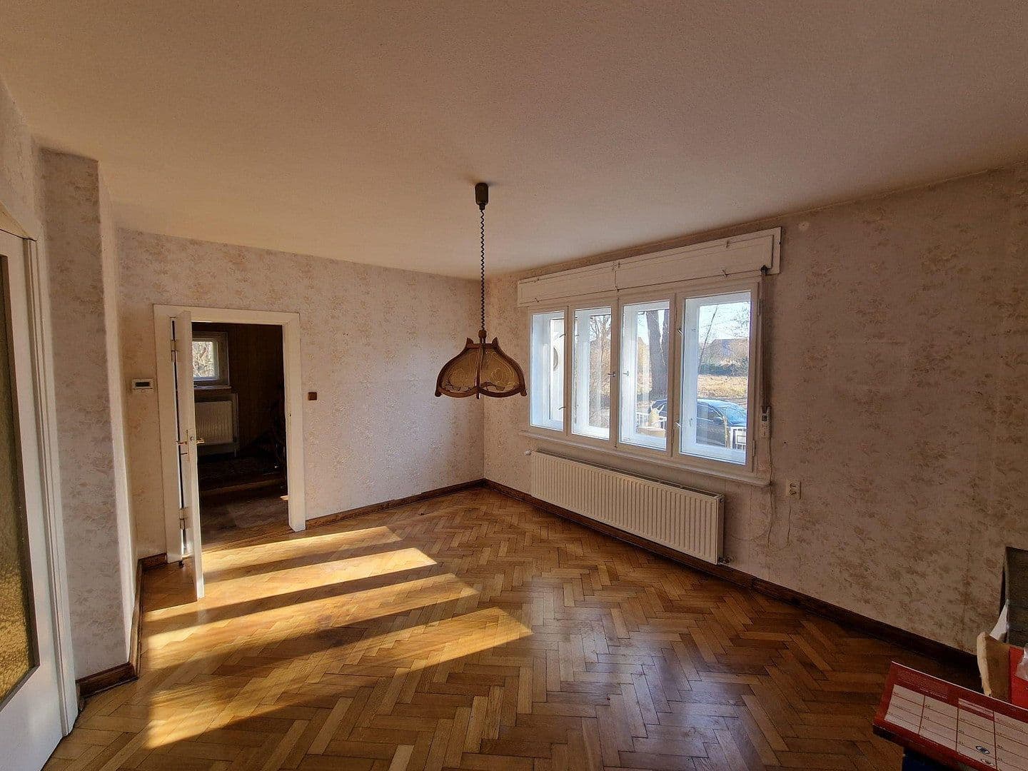 Predaj domu 130 m², pozemek 1.450 m², Fritz-Reuter-Str., Schulzendorf, Brandenbursko Predaj domu 130 m², pozemek 1.450 m², Fritz-Reuter-Str., Schulzendorf, Brandenbursko