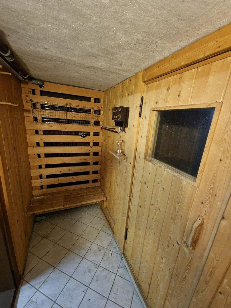 Predaj domu 130 m², pozemek 1.450 m², Fritz-Reuter-Str., Schulzendorf, Brandenbursko Predaj domu 130 m², pozemek 1.450 m², Fritz-Reuter-Str., Schulzendorf, Brandenbursko
