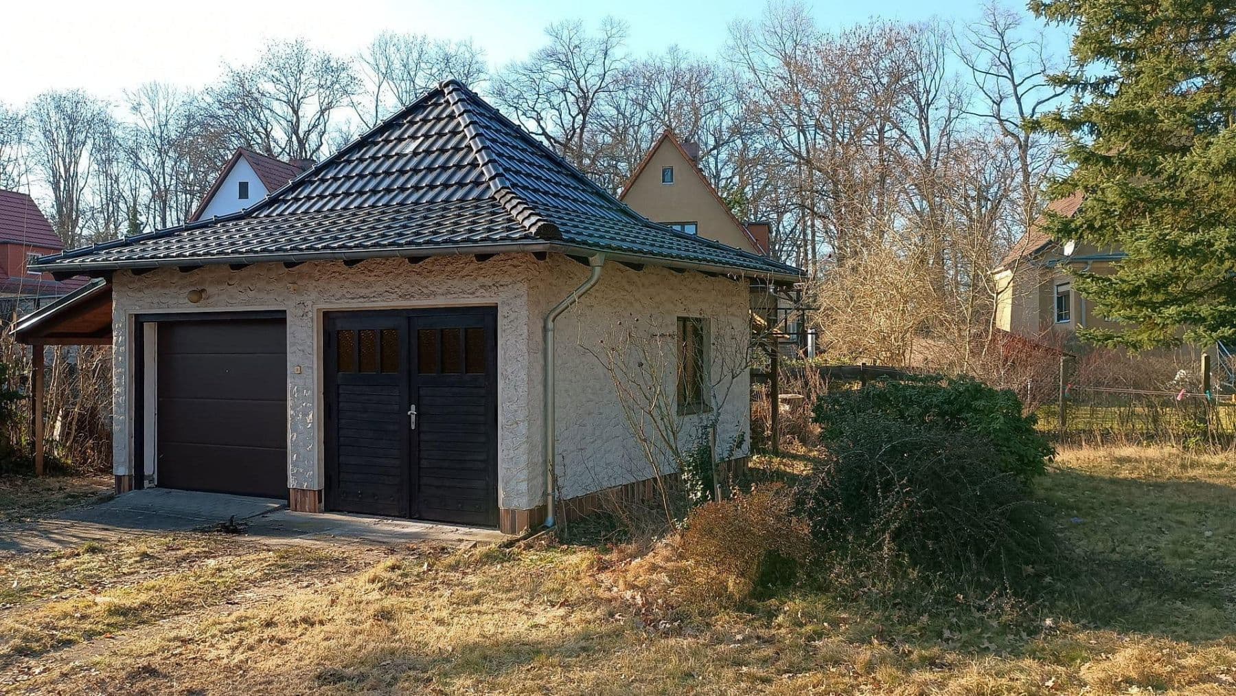 Predaj domu 130 m², pozemek 1.450 m², Fritz-Reuter-Str., Schulzendorf, Brandenbursko Predaj domu 130 m², pozemek 1.450 m², Fritz-Reuter-Str., Schulzendorf, Brandenbursko