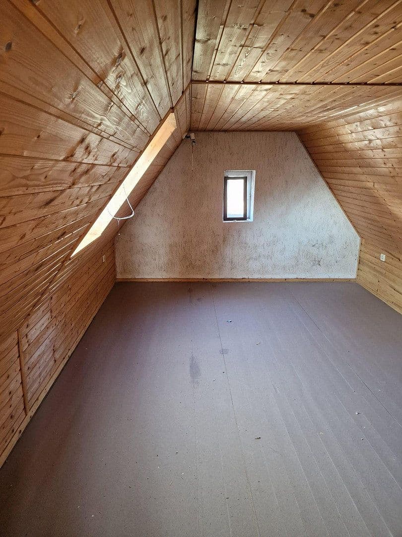 Predaj domu 130 m², pozemek 1.450 m², Fritz-Reuter-Str., Schulzendorf, Brandenbursko Predaj domu 130 m², pozemek 1.450 m², Fritz-Reuter-Str., Schulzendorf, Brandenbursko