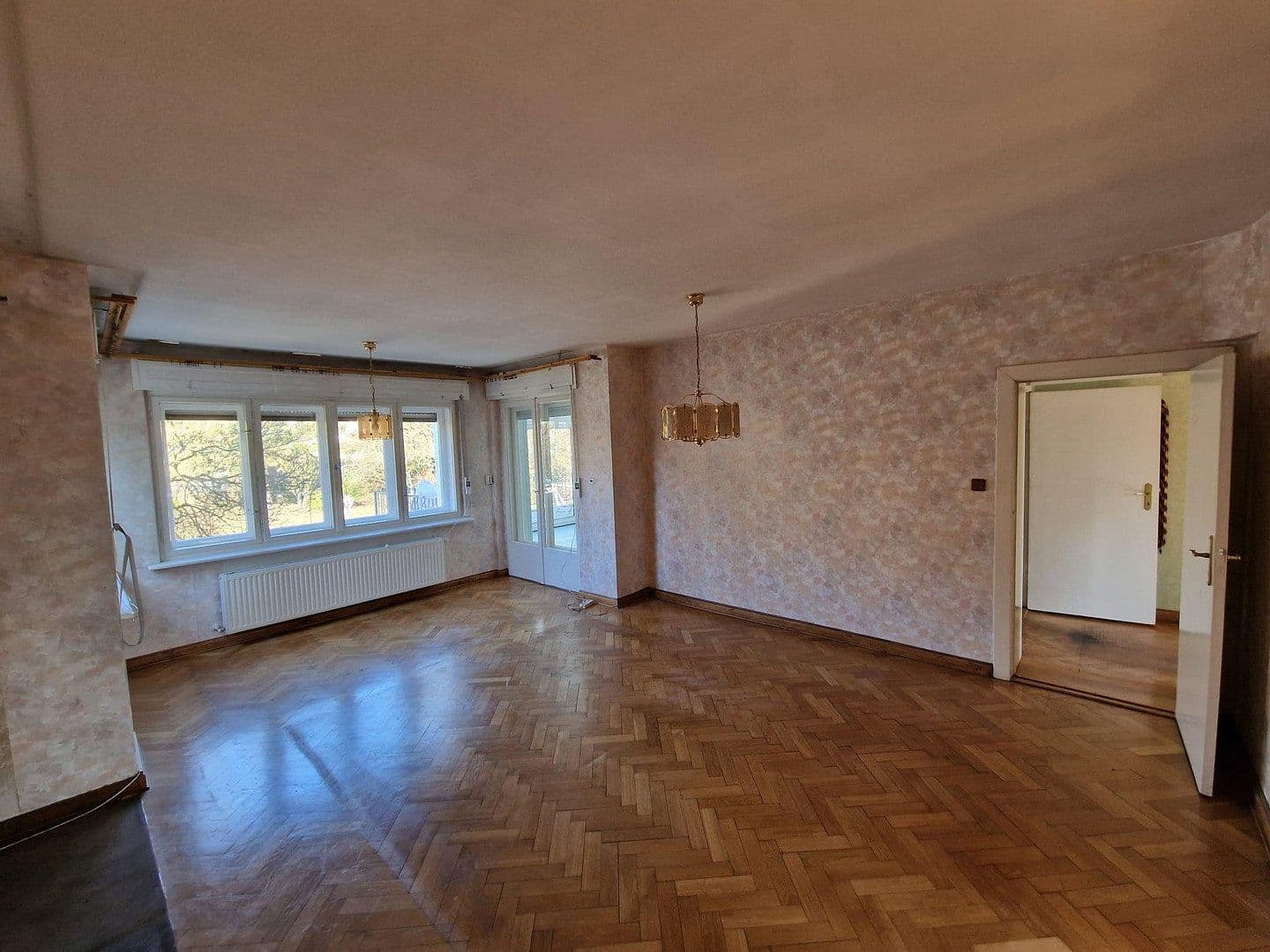 Predaj domu 130 m², pozemek 1.450 m², Fritz-Reuter-Str., Schulzendorf, Brandenbursko Predaj domu 130 m², pozemek 1.450 m², Fritz-Reuter-Str., Schulzendorf, Brandenbursko