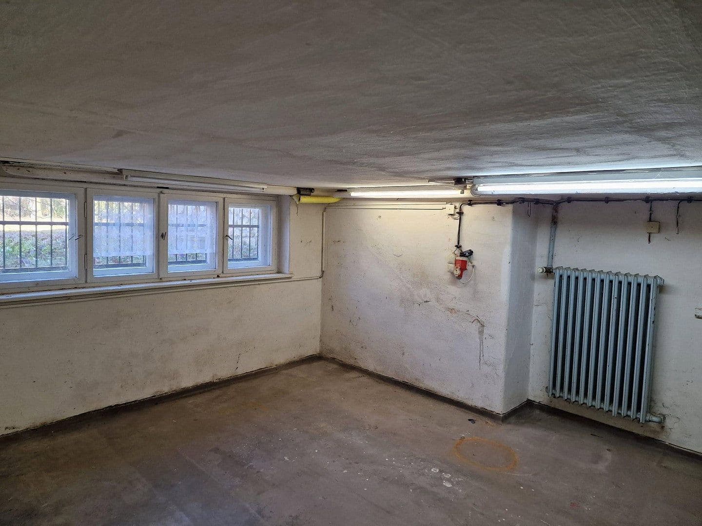 Predaj domu 130 m², pozemek 1.450 m², Fritz-Reuter-Str., Schulzendorf, Brandenbursko Predaj domu 130 m², pozemek 1.450 m², Fritz-Reuter-Str., Schulzendorf, Brandenbursko