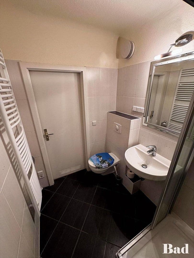 Predaj bytu 4-izbový 81 m², Berlin, Berlín Predaj bytu 4-izbový 81 m², Berlin, Berlín
