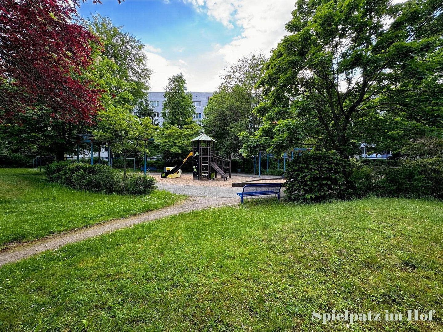 Predaj bytu 4-izbový 81 m², Berlin, Berlín Predaj bytu 4-izbový 81 m², Berlin, Berlín