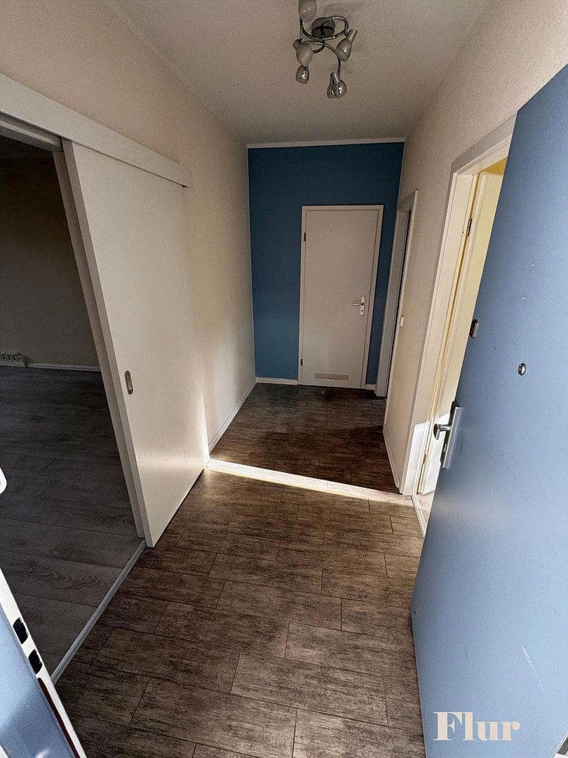 Predaj bytu 4-izbový 81 m², Berlin, Berlín Predaj bytu 4-izbový 81 m², Berlin, Berlín