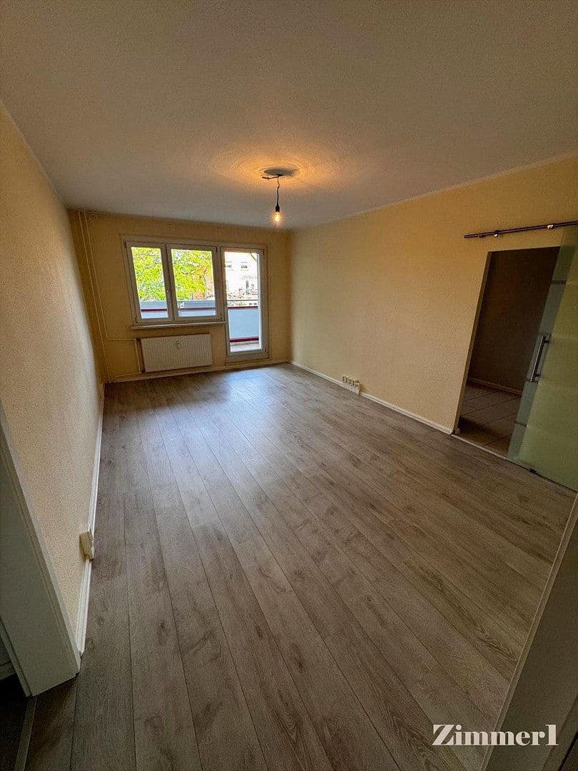 Predaj bytu 4-izbový 81 m², Berlin, Berlín Predaj bytu 4-izbový 81 m², Berlin, Berlín