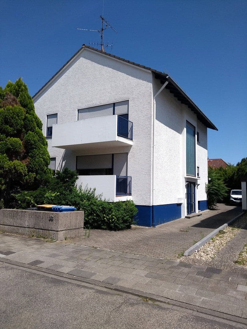 Prenájom bytu 1-izbový 30 m², Mierendorffstraße 32, Langen, Hesensko Prenájom bytu 1-izbový 30 m², Mierendorffstraße 32, Langen, Hesensko