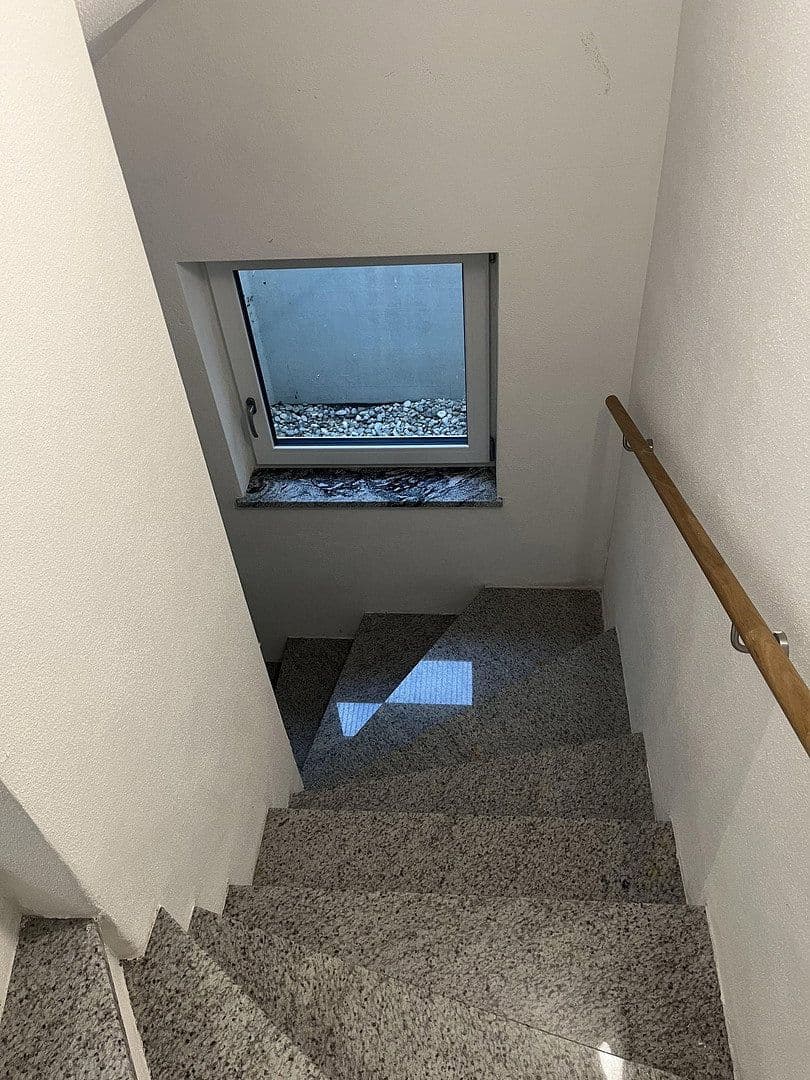 Prenájom domu 404 m², pozemek 600 m², Geretsried, Bavorsko Prenájom domu 404 m², pozemek 600 m², Geretsried, Bavorsko