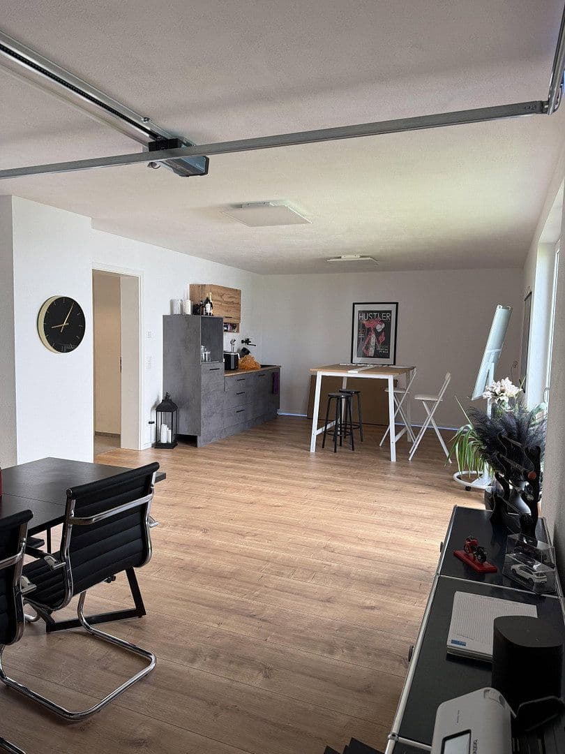 Prenájom domu 404 m², pozemek 600 m², Geretsried, Bavorsko Prenájom domu 404 m², pozemek 600 m², Geretsried, Bavorsko