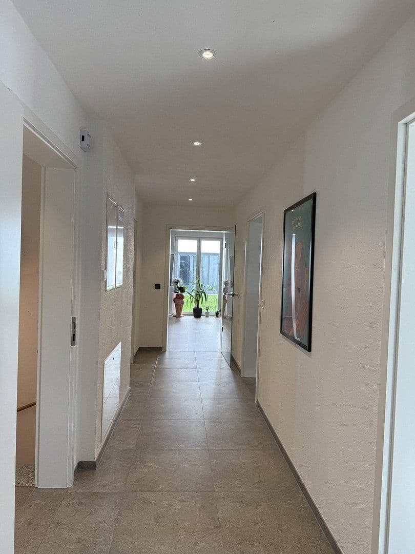 Prenájom domu 404 m², pozemek 600 m², Geretsried, Bavorsko Prenájom domu 404 m², pozemek 600 m², Geretsried, Bavorsko