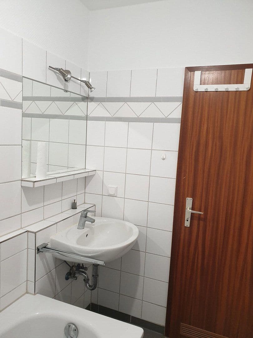 Prenájom bytu 1-izbový 48 m², Mannheim, Bádensko-Wurttembersko Prenájom bytu 1-izbový 48 m², Mannheim, Bádensko-Wurttembersko
