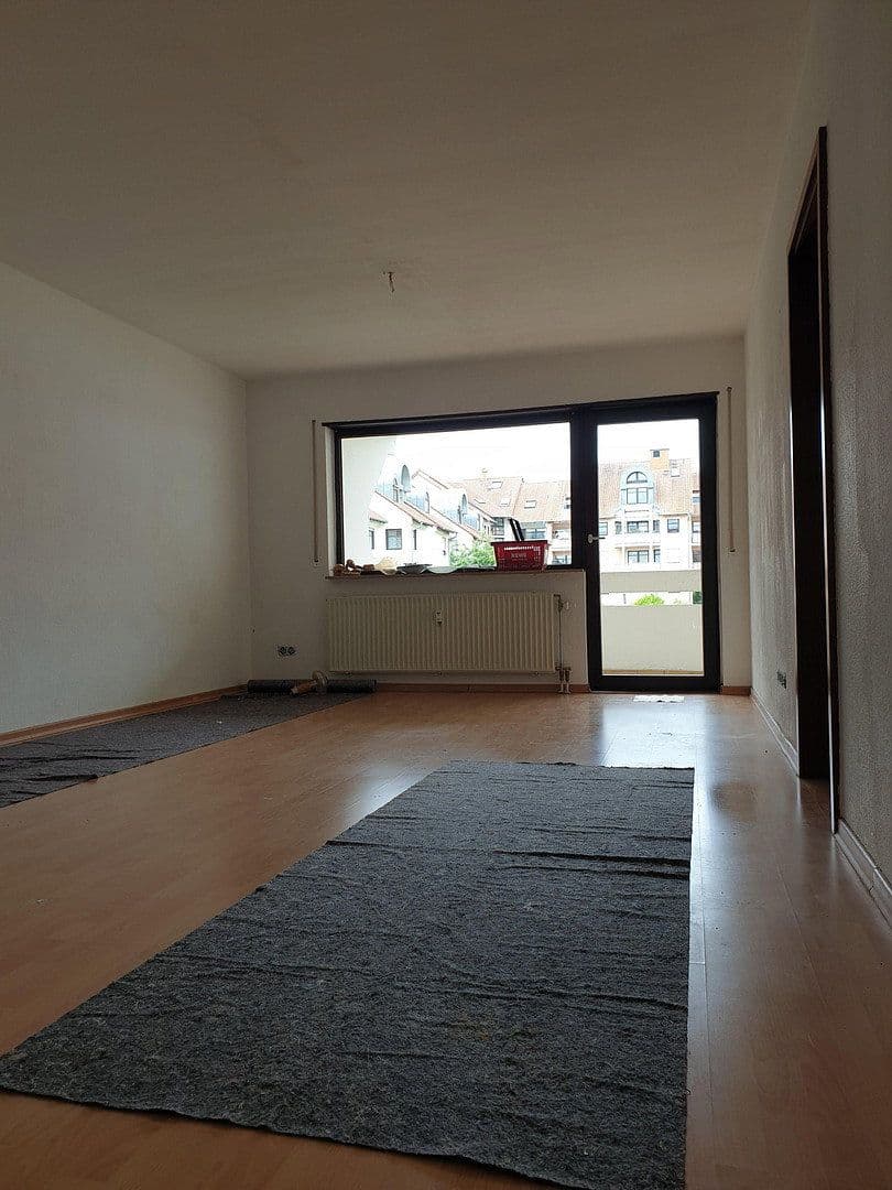 Prenájom bytu 1-izbový 48 m², Mannheim, Bádensko-Wurttembersko Prenájom bytu 1-izbový 48 m², Mannheim, Bádensko-Wurttembersko