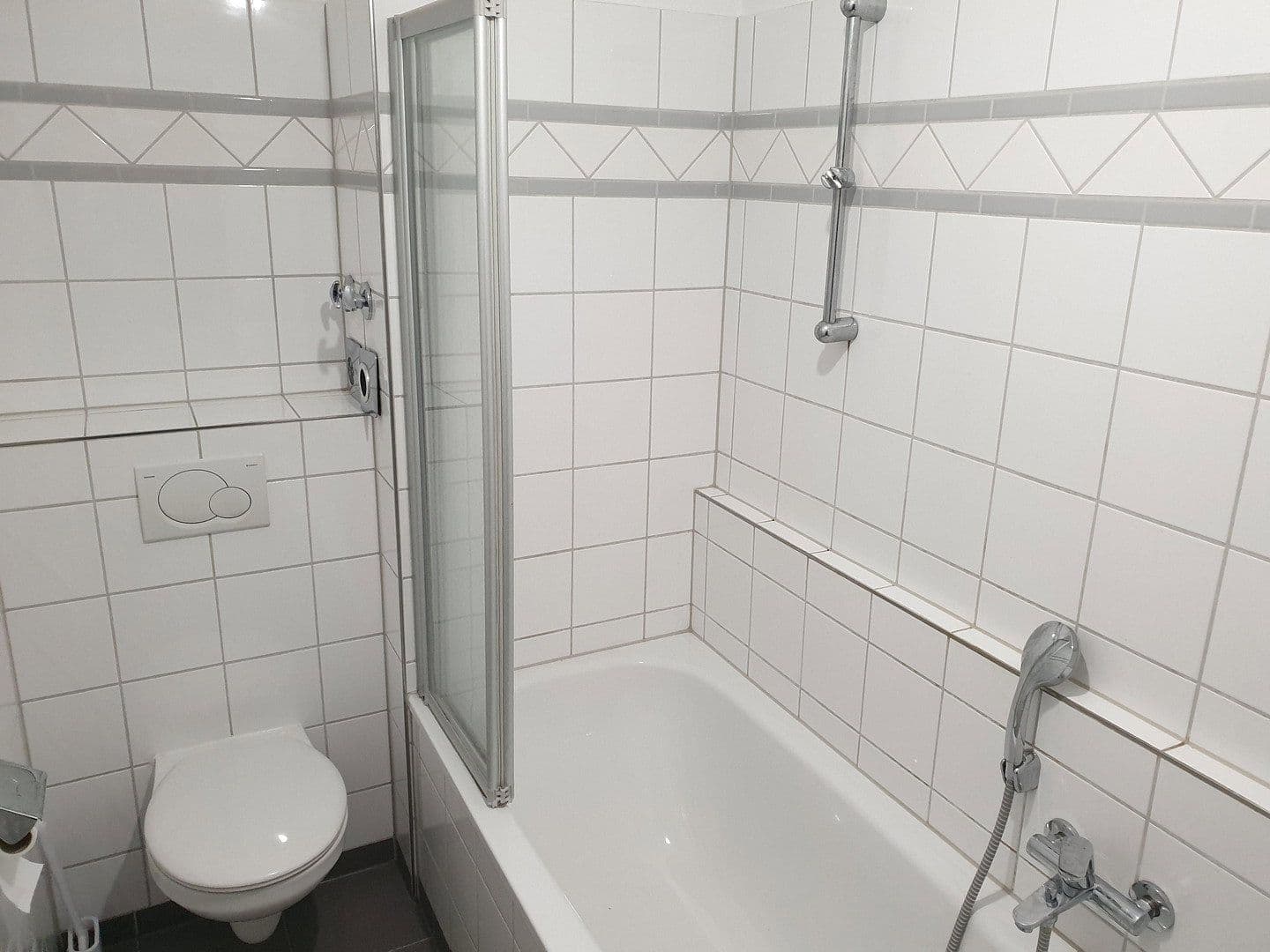 Prenájom bytu 1-izbový 48 m², Mannheim, Bádensko-Wurttembersko Prenájom bytu 1-izbový 48 m², Mannheim, Bádensko-Wurttembersko