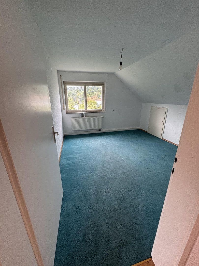 Prenájom bytu 4-izbový 65 m², Kirchberger Straße 7, Burgstetten, Bádensko-Wurttembersko Prenájom bytu 4-izbový 65 m², Kirchberger Straße 7, Burgstetten, Bádensko-Wurttembersko