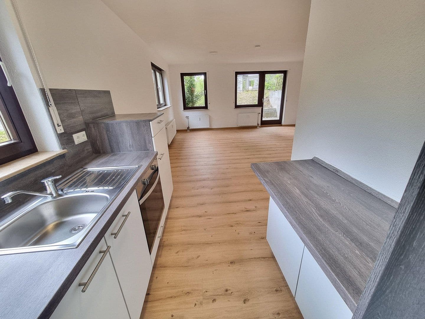 Predaj bytu 1-izbový 46 m², Stuttgart, Bádensko-Wurttembersko Predaj bytu 1-izbový 46 m², Stuttgart, Bádensko-Wurttembersko