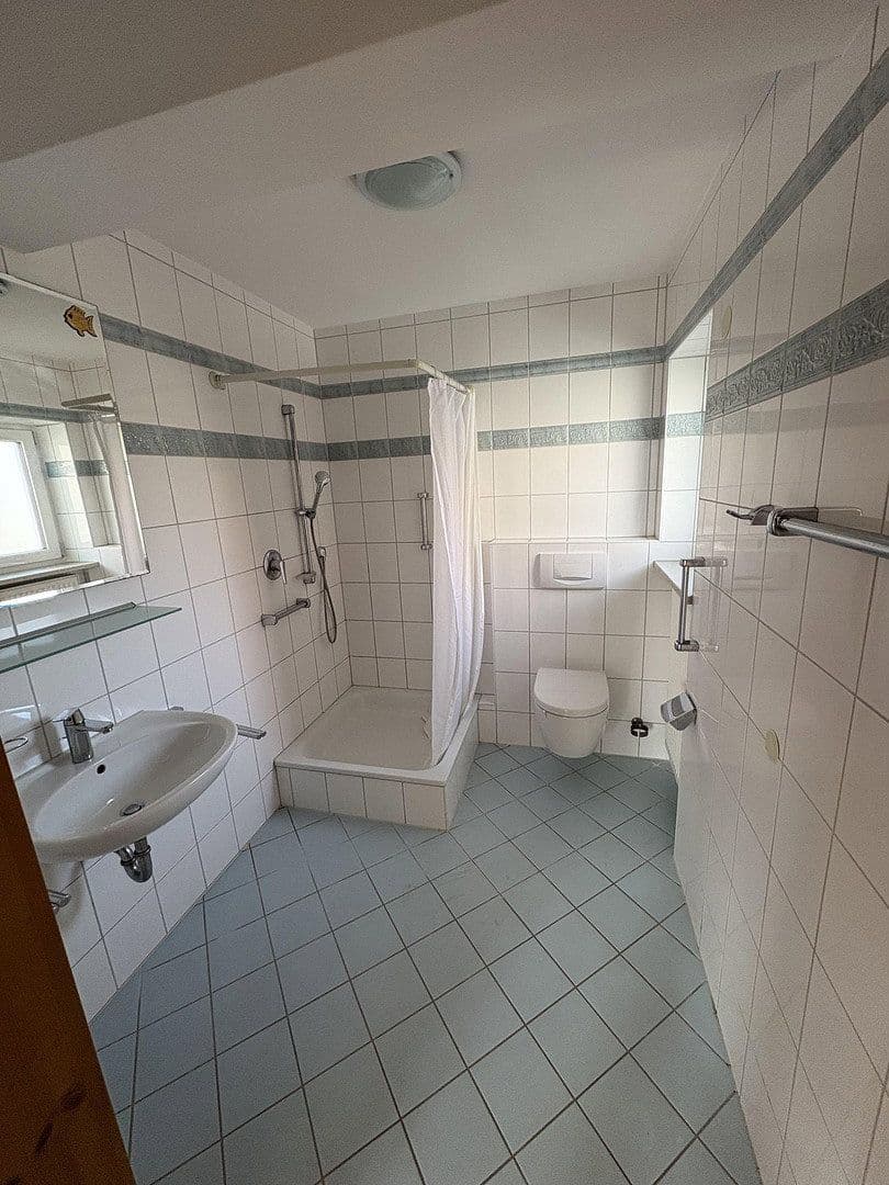 Prenájom bytu 3-izbový 103 m², Tutzing, Bavorsko Prenájom bytu 3-izbový 103 m², Tutzing, Bavorsko