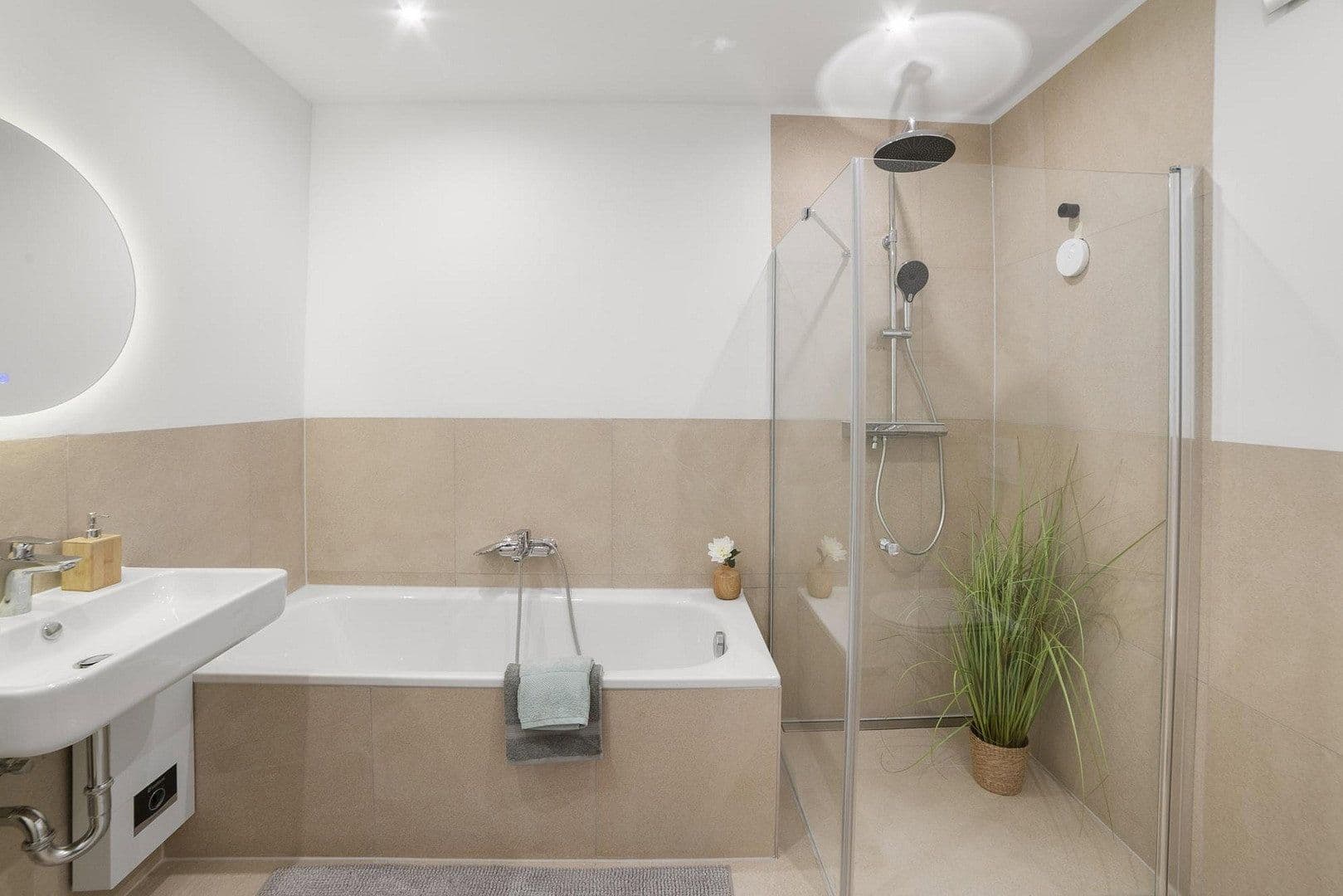 Predaj bytu 3-izbový 84 m², Maisstraße 32, Duisburg, Severné Porýnie - Westfálsko Predaj bytu 3-izbový 84 m², Maisstraße 32, Duisburg, Severné Porýnie - Westfálsko