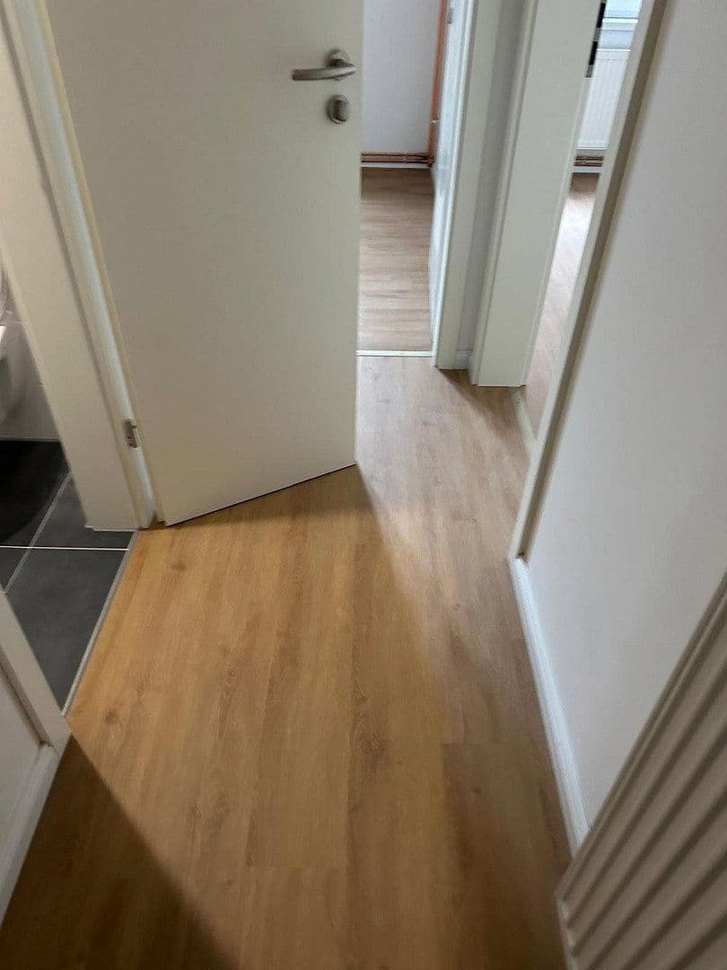 Prenájom bytu 3-izbový 65 m², Mittelstraße 7, Berlin, Berlín Prenájom bytu 3-izbový 65 m², Mittelstraße 7, Berlin, Berlín