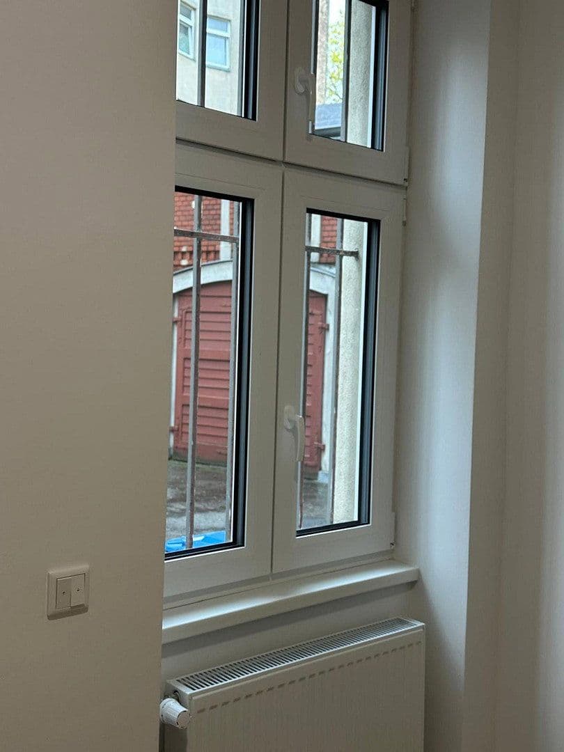 Prenájom bytu 3-izbový 65 m², Mittelstraße 7, Berlin, Berlín Prenájom bytu 3-izbový 65 m², Mittelstraße 7, Berlin, Berlín