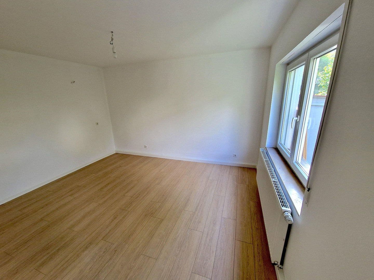 Predaj bytu 3-izbový 78 m², Bad Ditzenbach, Bádensko-Wurttembersko Predaj bytu 3-izbový 78 m², Bad Ditzenbach, Bádensko-Wurttembersko