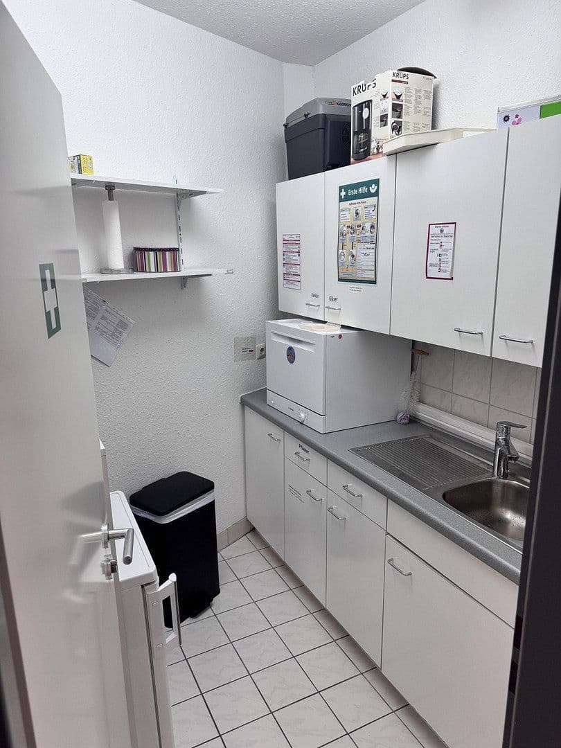 Prenájom kancelárie 112 m², Badstraße 24a, Offenburg, Bádensko-Wurttembersko Prenájom kancelárie 112 m², Badstraße 24a, Offenburg, Bádensko-Wurttembersko
