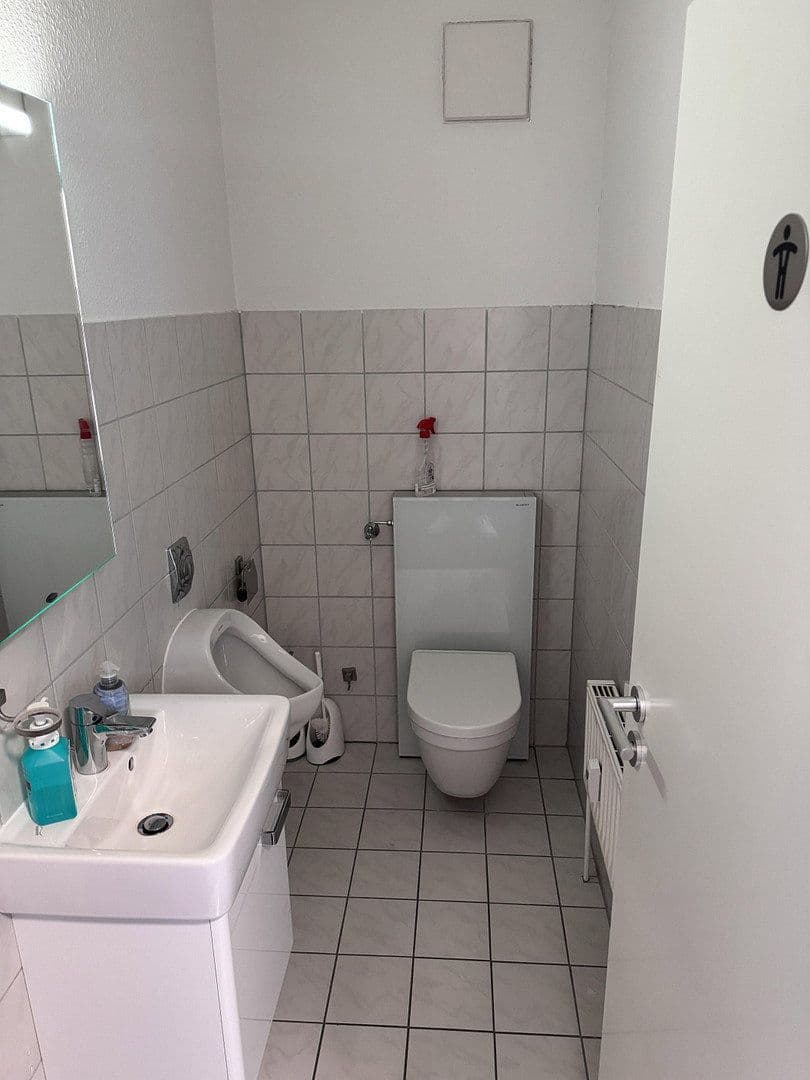Prenájom kancelárie 112 m², Badstraße 24a, Offenburg, Bádensko-Wurttembersko Prenájom kancelárie 112 m², Badstraße 24a, Offenburg, Bádensko-Wurttembersko