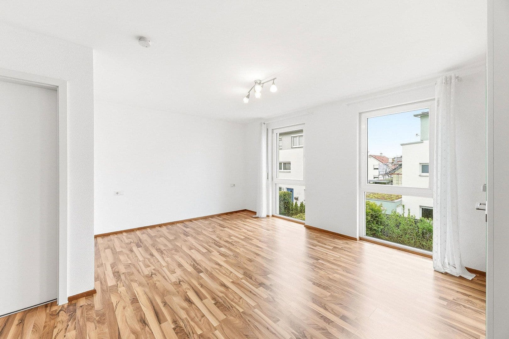 Prenájom bytu 2-izbový 60 m², Holzgerlingen, Bádensko-Wurttembersko Prenájom bytu 2-izbový 60 m², Holzgerlingen, Bádensko-Wurttembersko