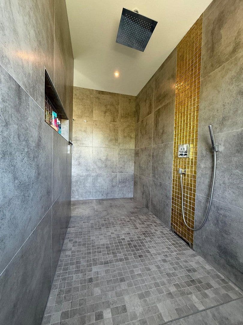 Predaj domu 221 m², pozemek 575 m², Wennigsen (Deister), Dolné Sasko Predaj domu 221 m², pozemek 575 m², Wennigsen (Deister), Dolné Sasko