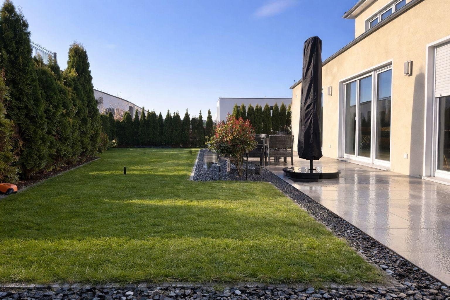 Predaj domu 221 m², pozemek 575 m², Wennigsen (Deister), Dolné Sasko Predaj domu 221 m², pozemek 575 m², Wennigsen (Deister), Dolné Sasko
