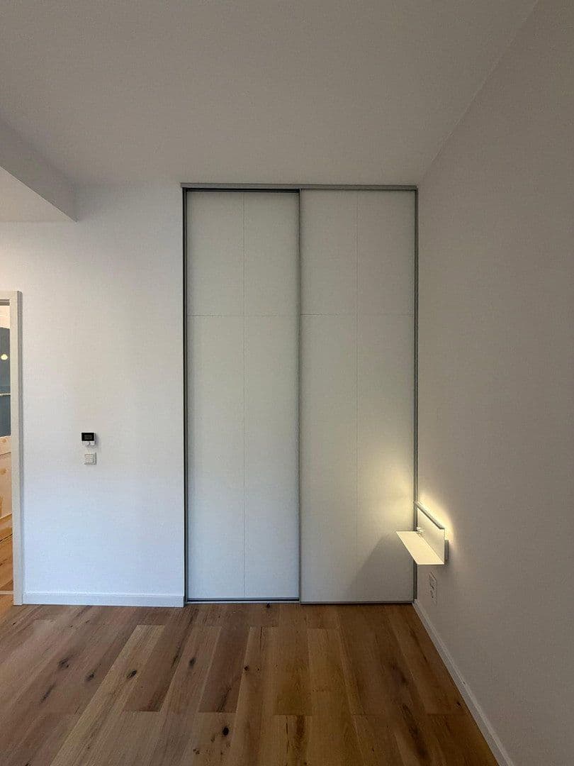 Prenájom bytu 2-izbový 60 m², Darmstadt, Hesensko Prenájom bytu 2-izbový 60 m², Darmstadt, Hesensko