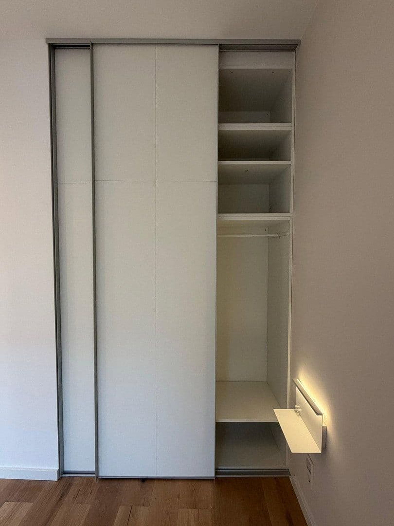 Prenájom bytu 2-izbový 60 m², Darmstadt, Hesensko Prenájom bytu 2-izbový 60 m², Darmstadt, Hesensko