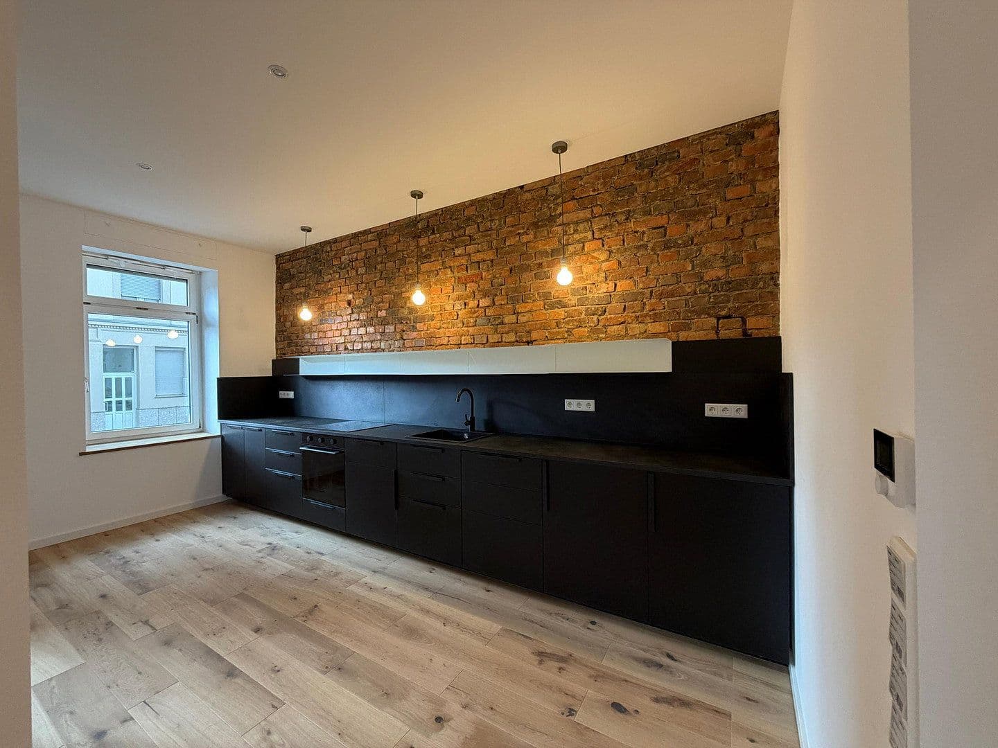 Prenájom bytu 2-izbový 60 m², Darmstadt, Hesensko Prenájom bytu 2-izbový 60 m², Darmstadt, Hesensko