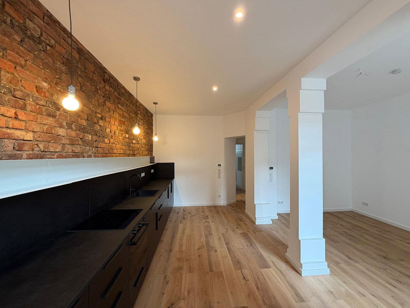 Prenájom bytu 2-izbový 60 m², Darmstadt, Hesensko Prenájom bytu 2-izbový 60 m², Darmstadt, Hesensko