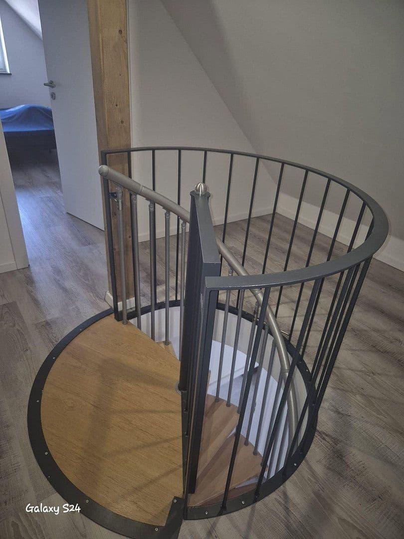 Prenájom bytu 3-izbový 110 m², Rodgau, Hesensko Prenájom bytu 3-izbový 110 m², Rodgau, Hesensko