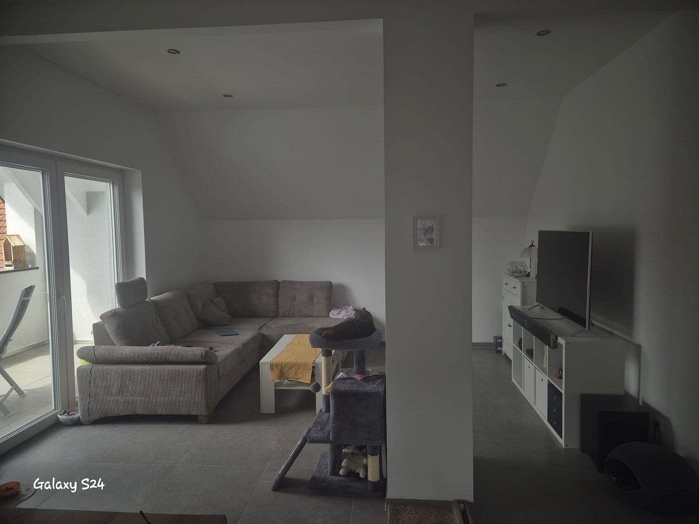 Prenájom bytu 3-izbový 110 m², Rodgau, Hesensko Prenájom bytu 3-izbový 110 m², Rodgau, Hesensko